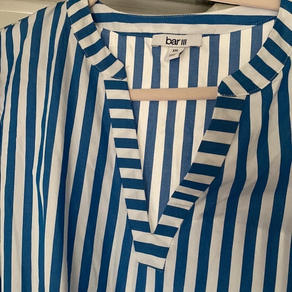 Bar III Women's Striped Smocked-Cuff Top in size XXL. NWT - Picture 4 of 5